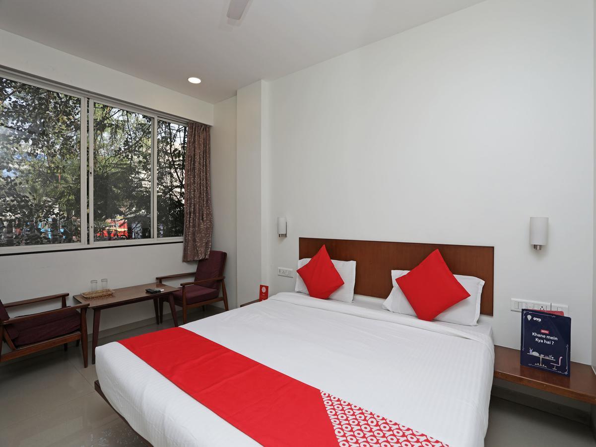 Oyo 1194 Hotel Gulmohr Pune Eksteriør billede